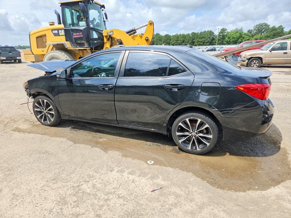 2019 TOYOTA COROLLA SE 2