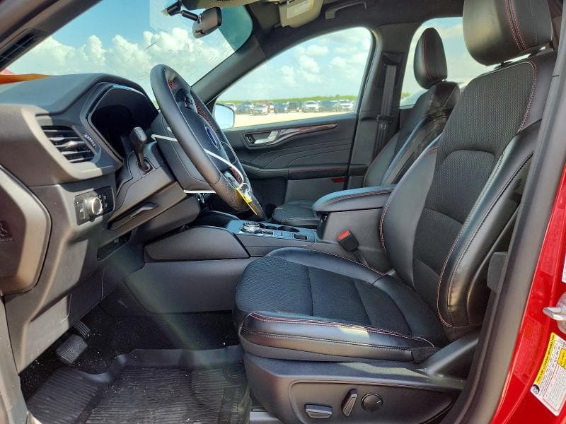 2025 FORD ESCAPE ST LINE 7