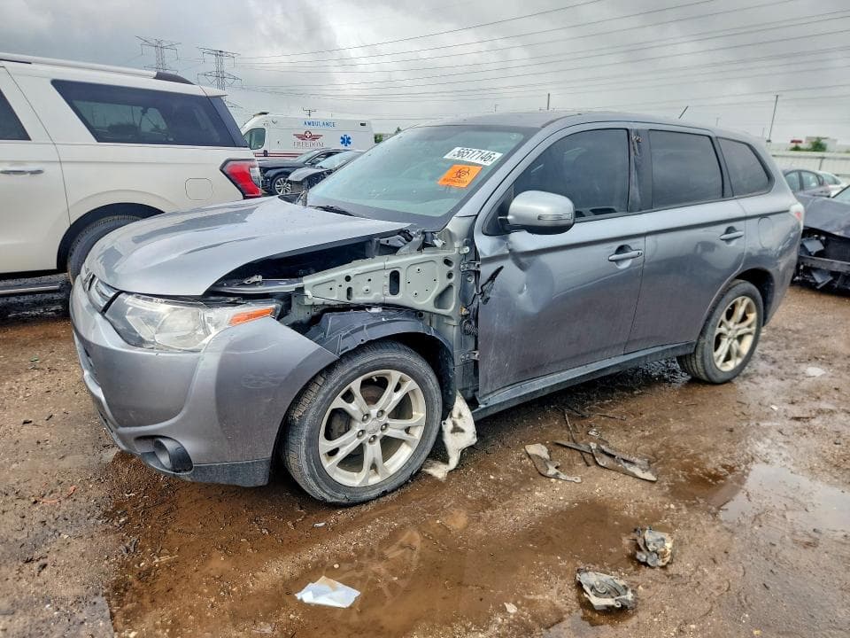 2014 MITSUBISHI OUTLANDER SE - 1