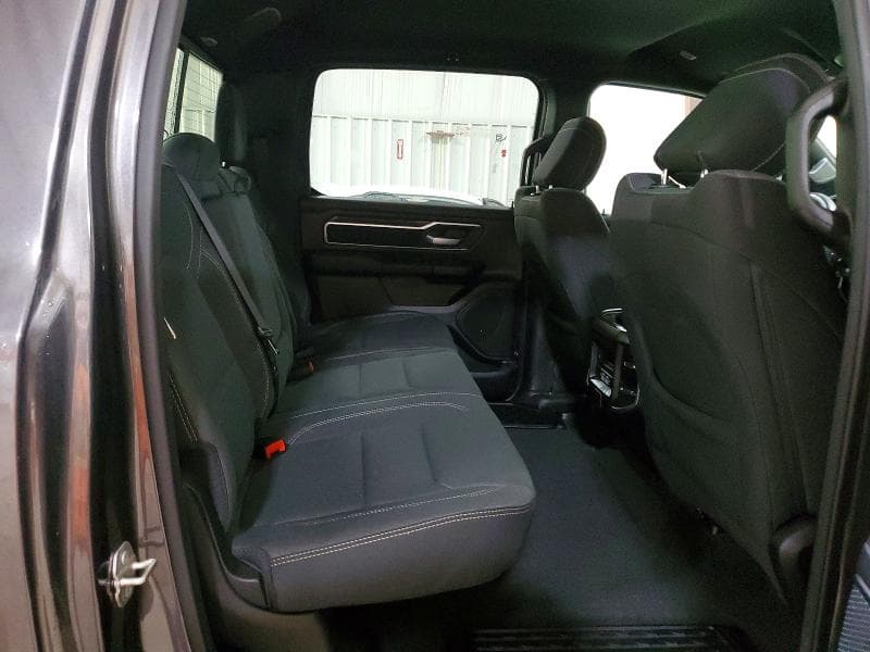 2023 RAM 1500 BIG HORN 10