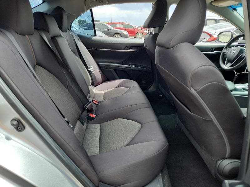 2020 TOYOTA CAMRY LE 10