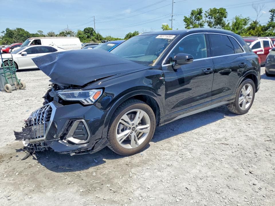 2024 AUDI Q3 - 1