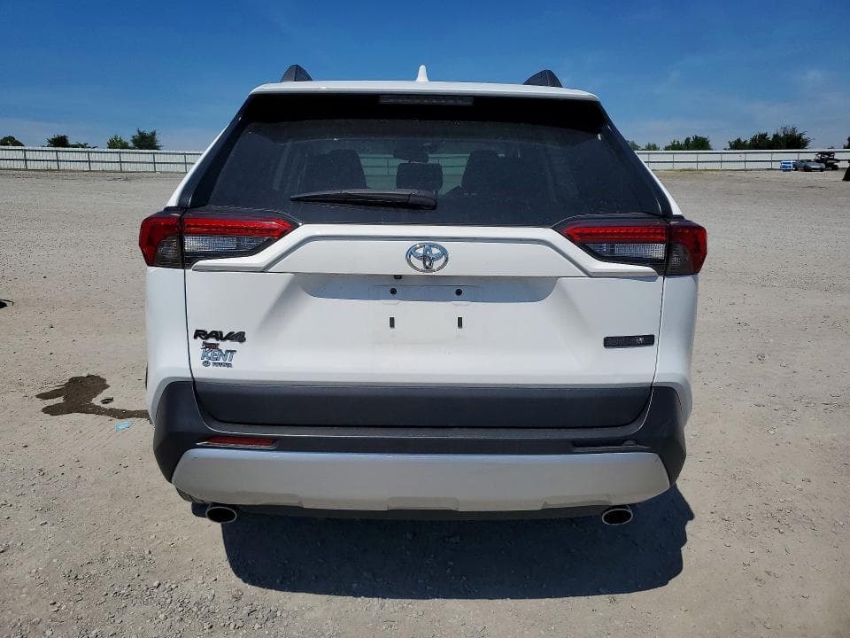 2024 TOYOTA RAV4 ADVENTURE 6