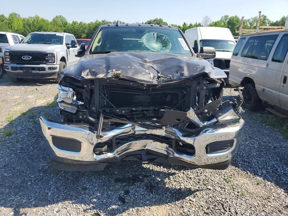 2019 RAM 3500 TRADESMAN 5