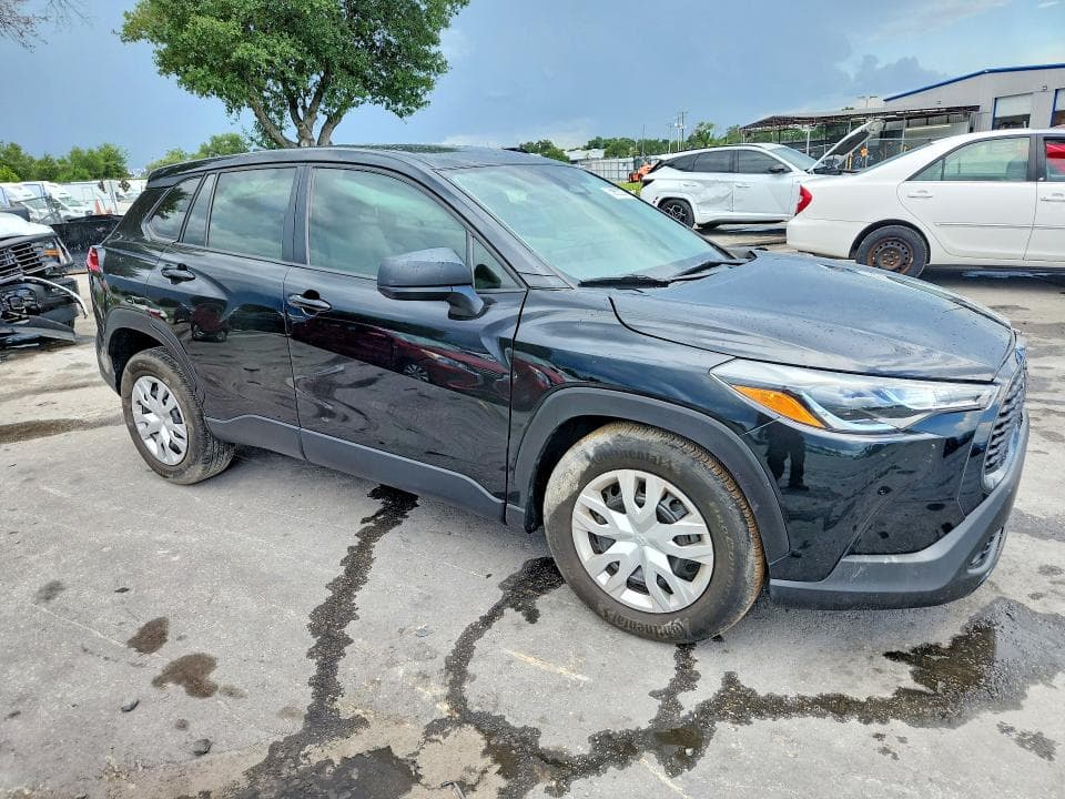 2023 TOYOTA COROLLA CROSS L 4