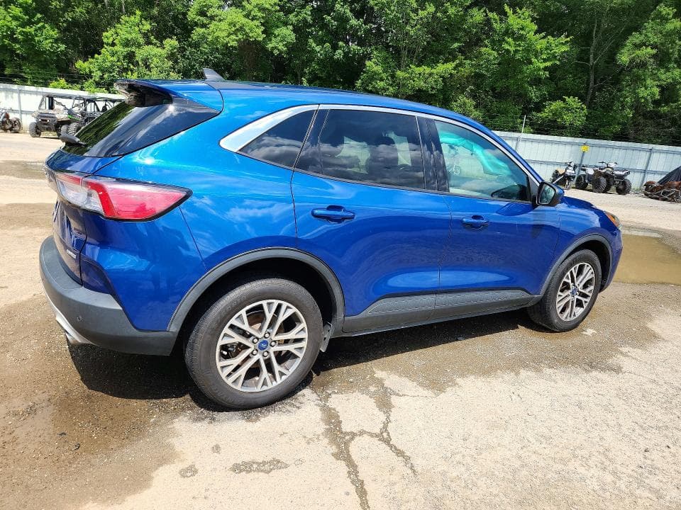 2022 FORD ESCAPE SEL 3