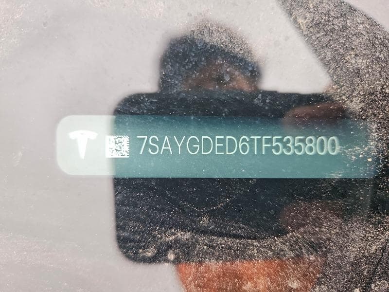 2026 TESLA MODEL Y 12