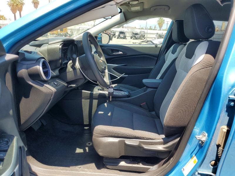 2025 CHEVROLET TRAX LS 7