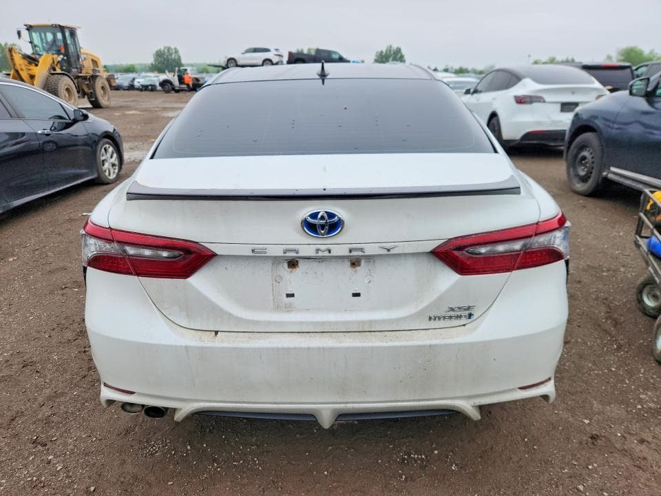 2021 TOYOTA CAMRY XSE 6