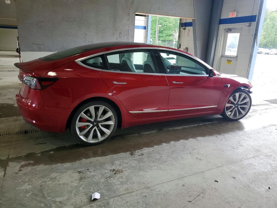 2018 TESLA MODEL 3 3