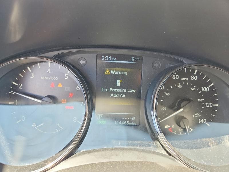 2017 NISSAN ROGUE SV 9