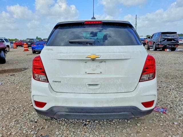 2020 CHEVROLET TRAX LS 6