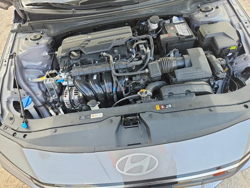 2025 HYUNDAI ELANTRA SEL 11