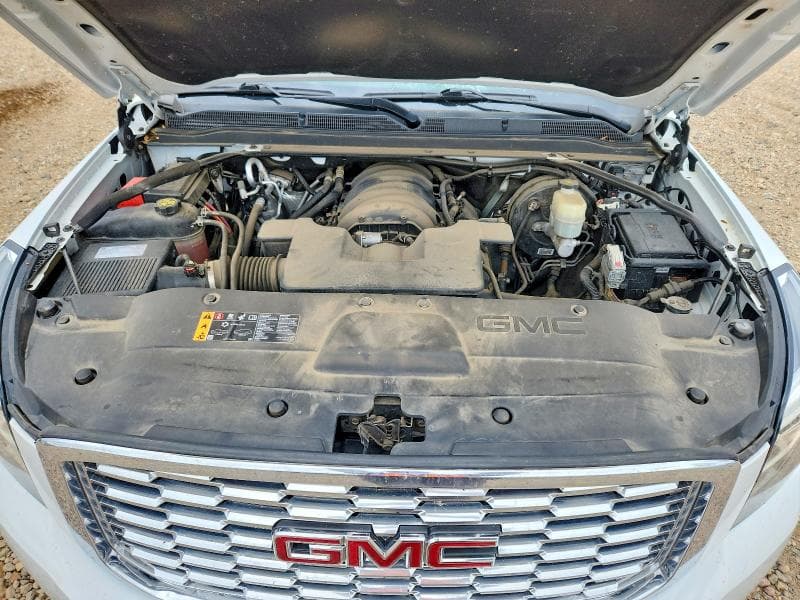 2019 GMC YUKON DENALI 12