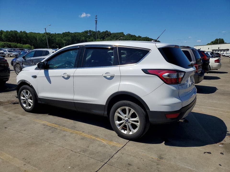 2017 FORD ESCAPE SE 2