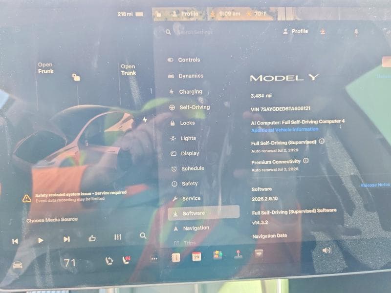 2026 TESLA MODEL Y 9