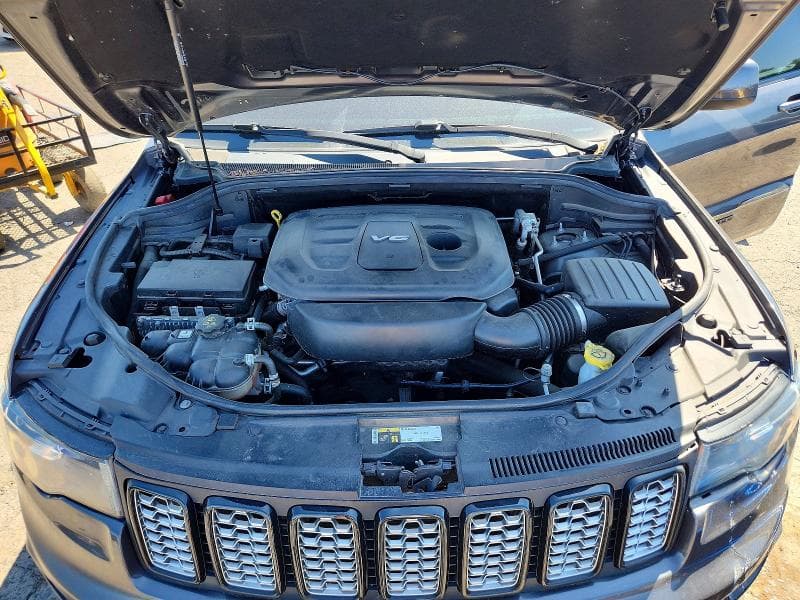 2019 JEEP GRAND CHEROKEE LAREDO 12