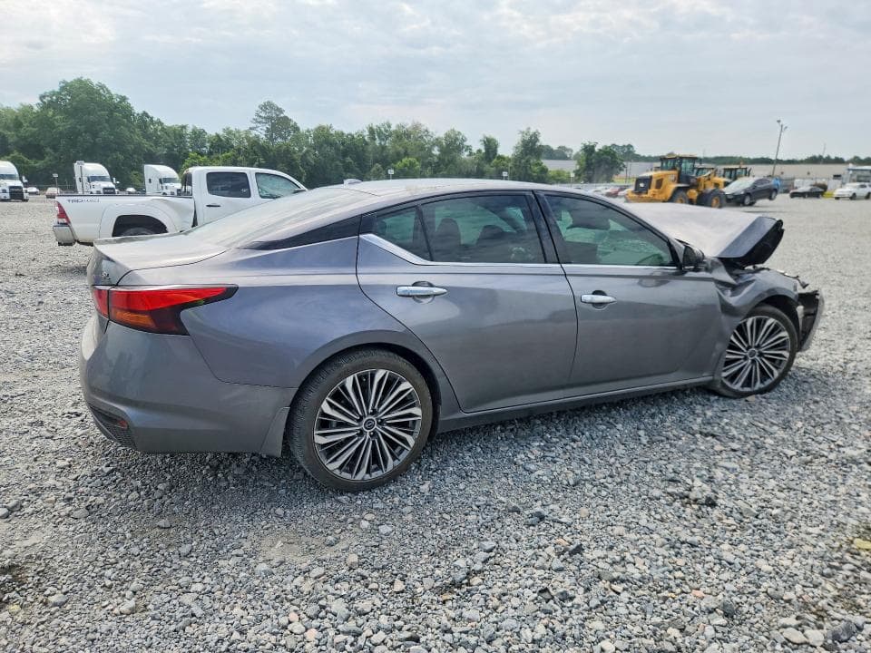 2024 NISSAN ALTIMA SL 3
