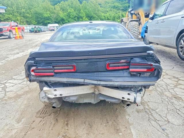 2022 DODGE CHALLENGER SXT 6