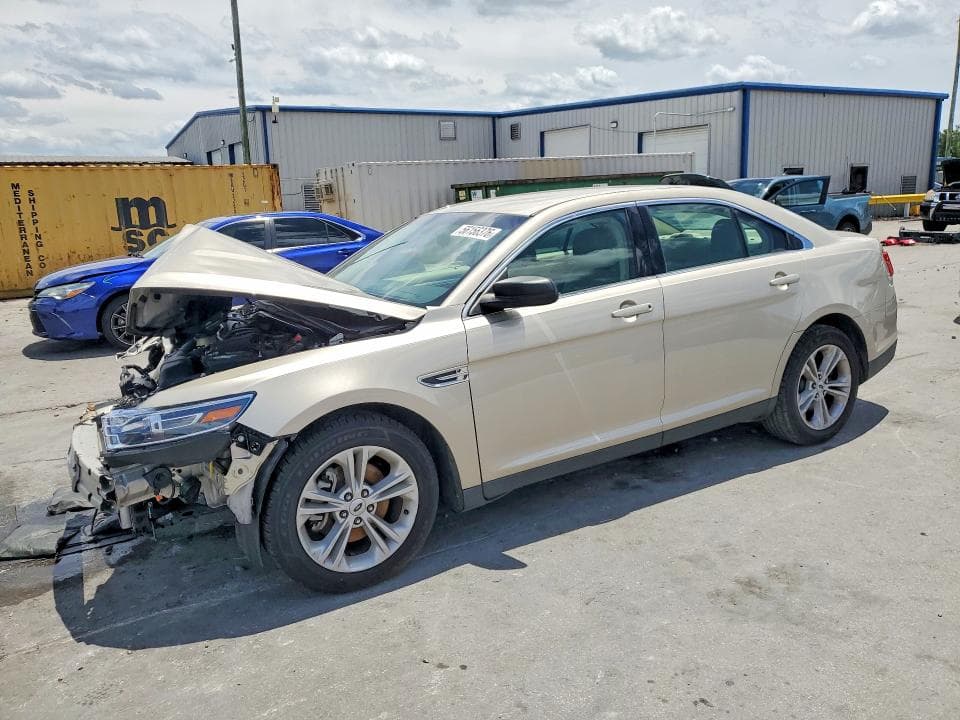 2018 FORD TAURUS SE - 1