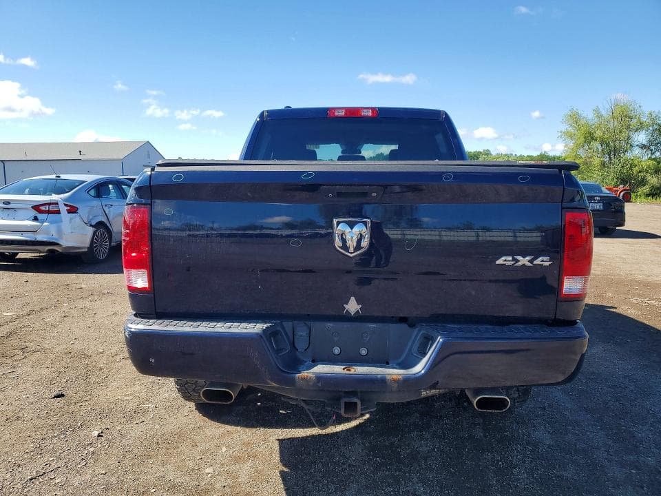 2018 RAM 1500 ST 6