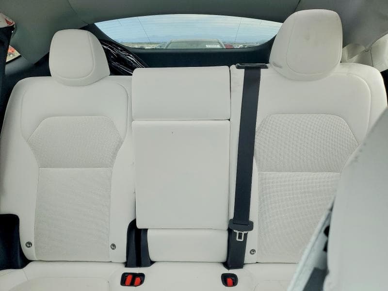 2026 TESLA MODEL Y 10