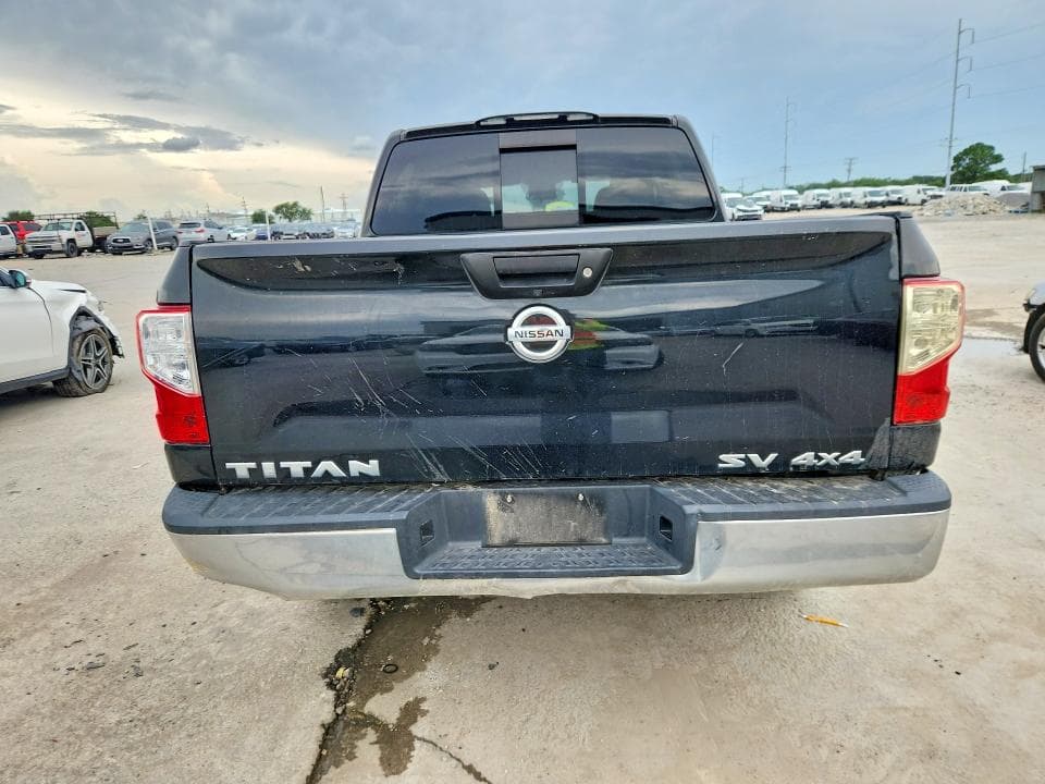 2019 NISSAN TITAN SV 6