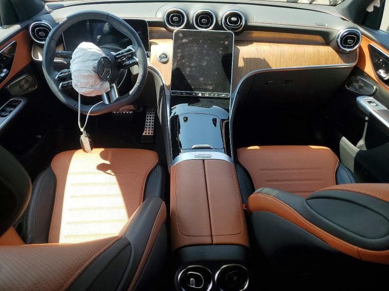2024 MERCEDES-BENZ GLC COUPE 300 4MATIC 8