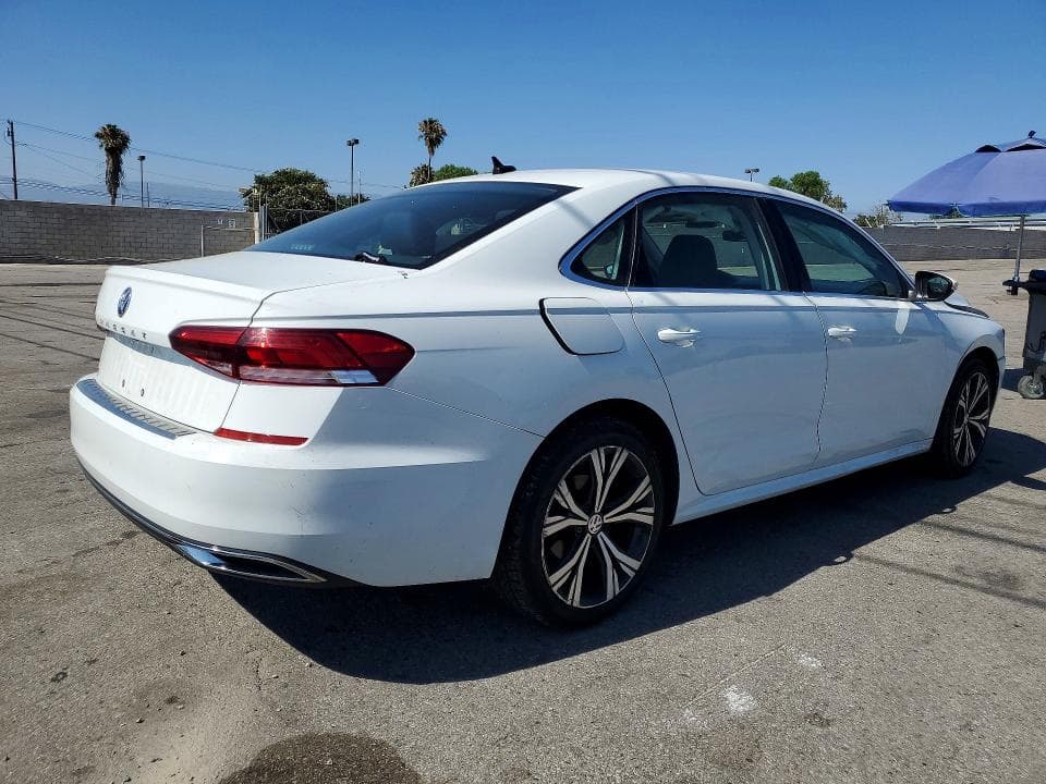 2021 VOLKSWAGEN PASSAT SE 3