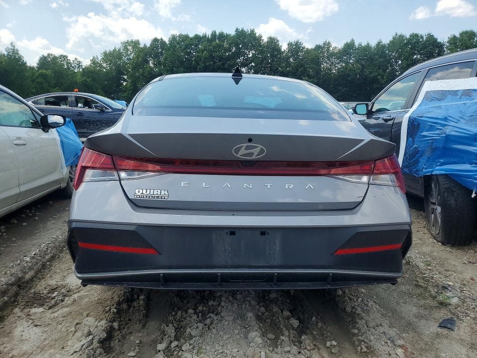 2025 HYUNDAI ELANTRA SEL 6