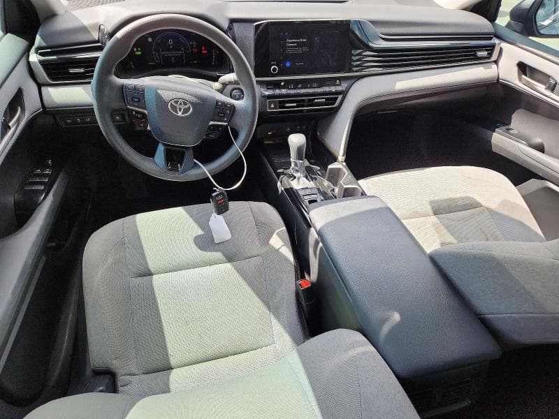 2025 TOYOTA CAMRY LE 8