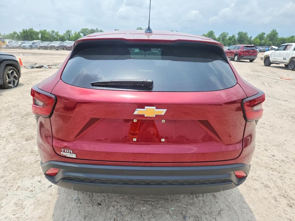 2025 CHEVROLET TRAX LS 6