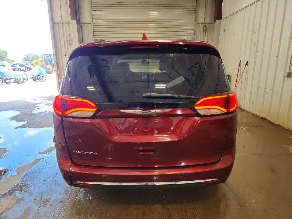 2017 CHRYSLER PACIFICA TOURING L 6