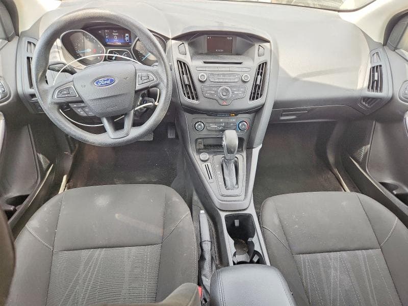 2017 FORD FOCUS SE 8