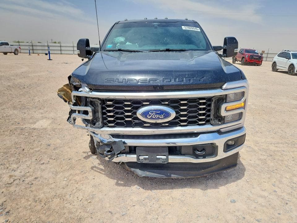 2026 FORD F350 SUPER DUTY 5