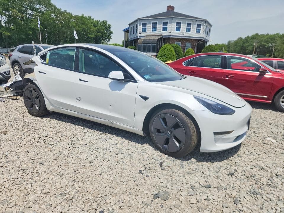 2023 TESLA MODEL 3 4