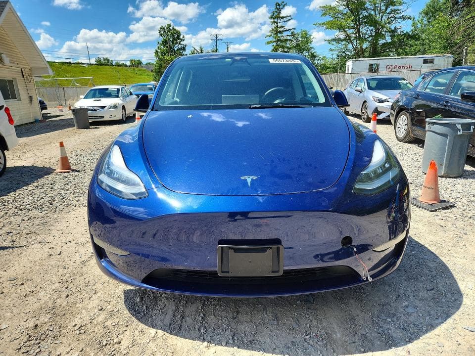 2022 TESLA MODEL Y 5