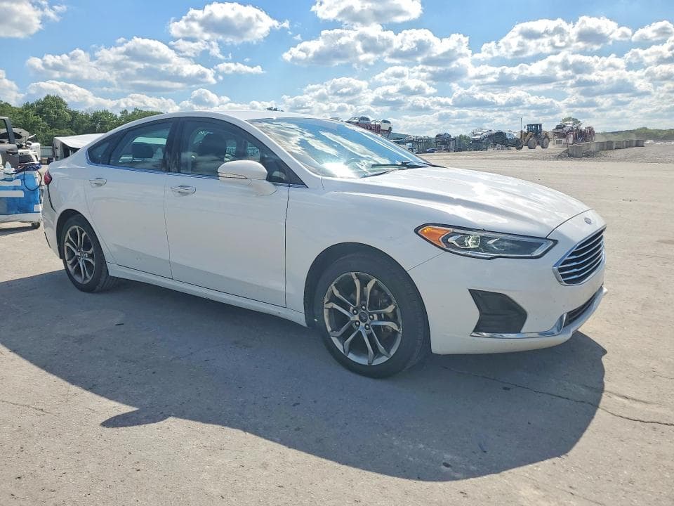 2020 FORD FUSION SEL 4