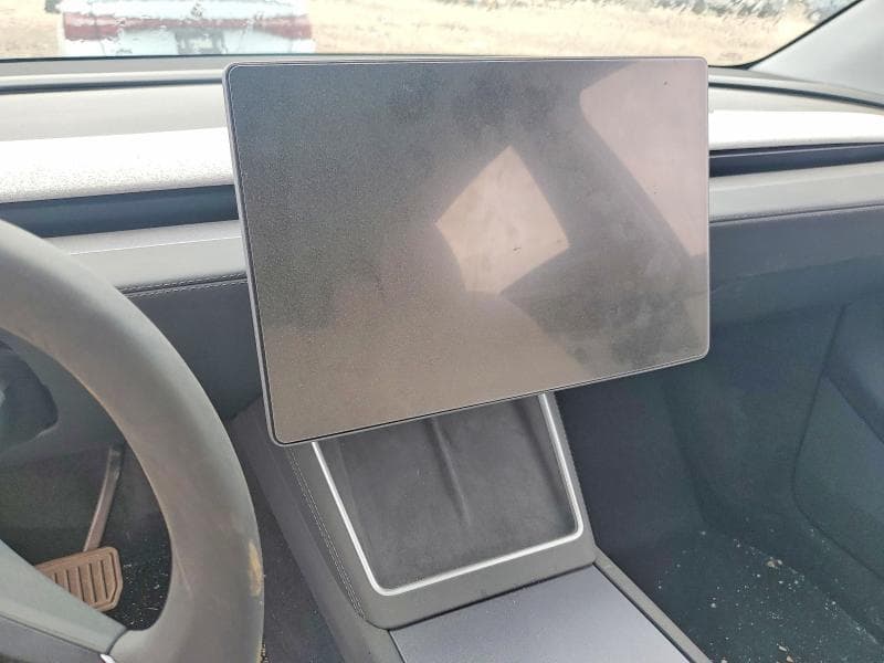 2026 TESLA MODEL Y 9
