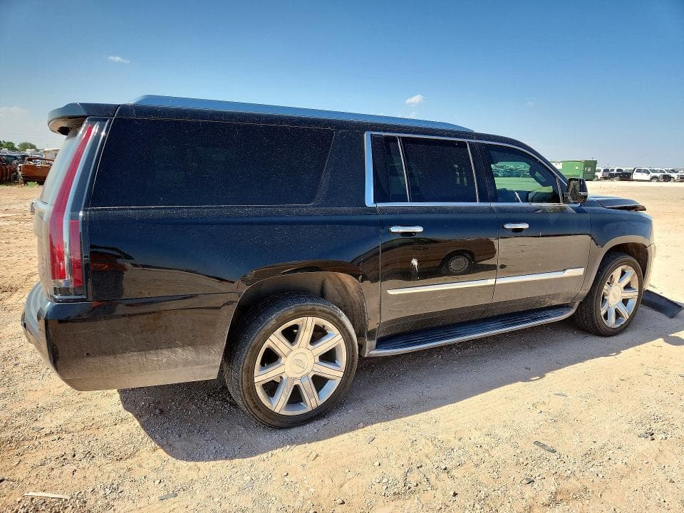 2019 CADILLAC ESCALADE ESV PREMIUM LUXURY 3