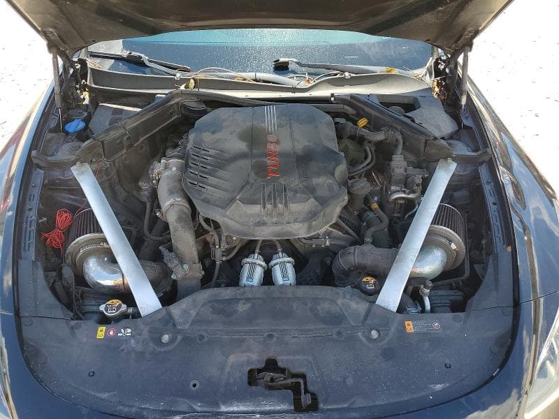 2019 KIA STINGER GT 11