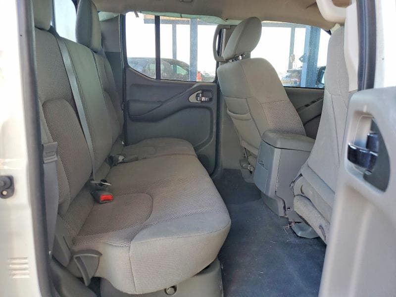 2019 NISSAN FRONTIER SV 10
