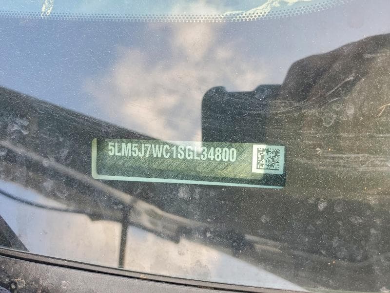 2025 LINCOLN AVIATOR RESERVE 13