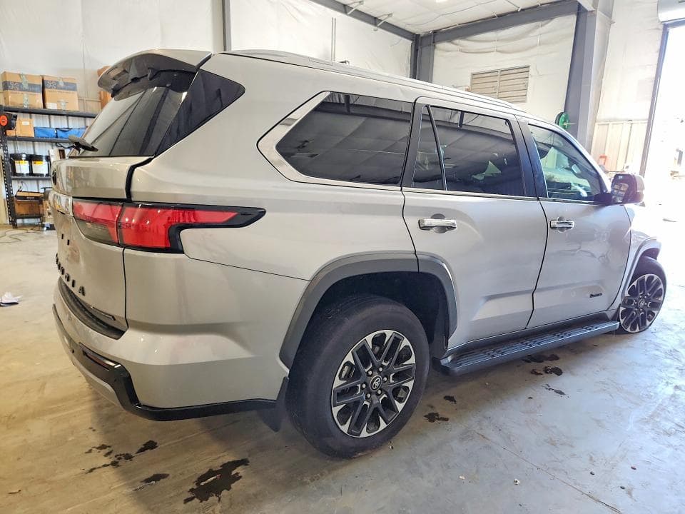 2025 TOYOTA SEQUOIA LIMITED 3