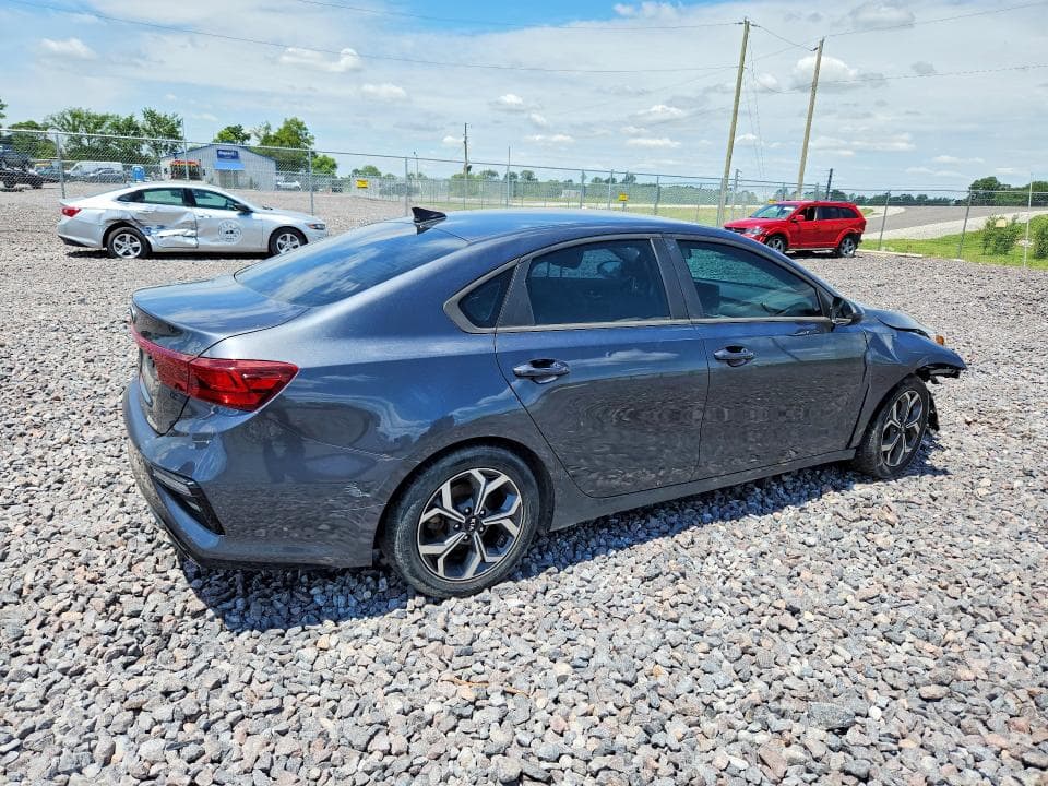 2021 KIA FORTE LXS 3