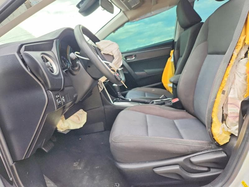 2017 TOYOTA COROLLA LE 7