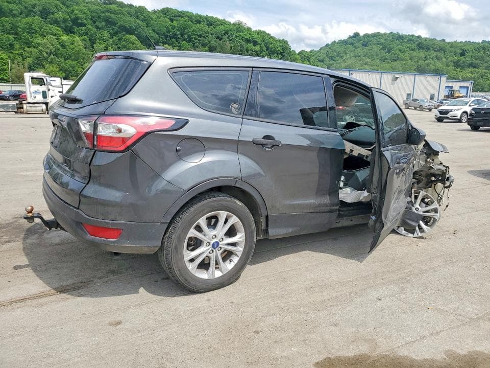 2017 FORD ESCAPE S 3