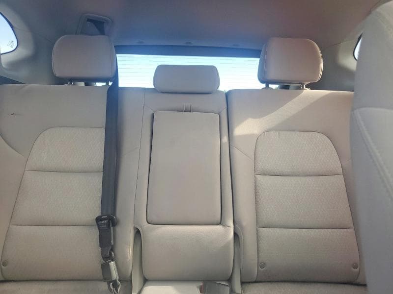 2017 HYUNDAI TUCSON SE 10