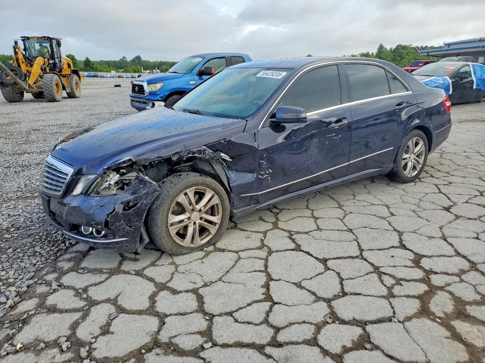 2011 MERCEDES-BENZ E-CLASS - 1