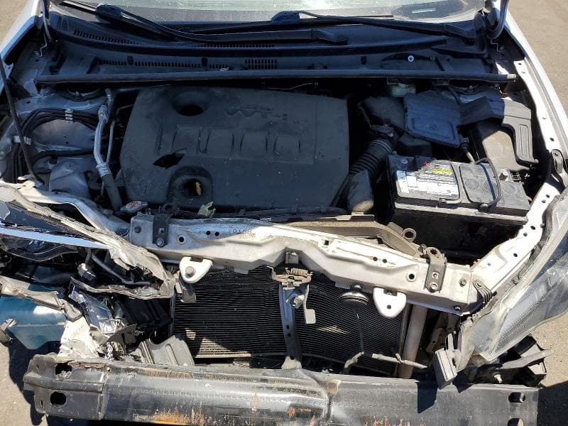 2019 TOYOTA COROLLA LE 11